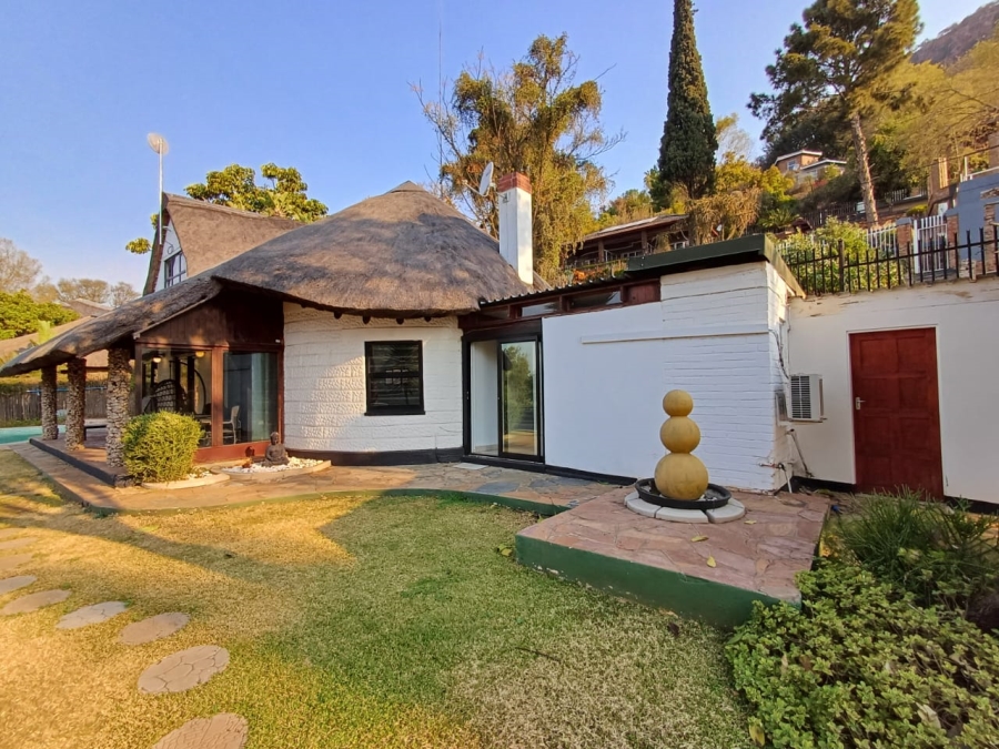 3 Bedroom Property for Sale in Kosmos North West